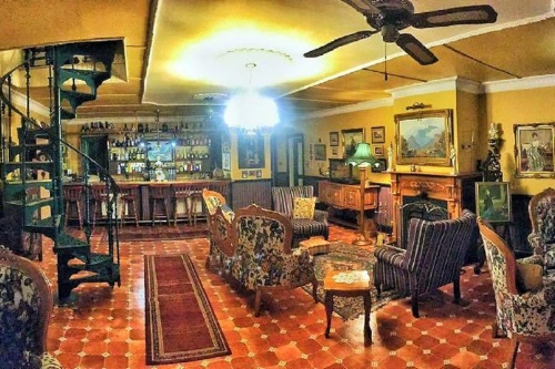 A Pilgrims Rest Guest House salon